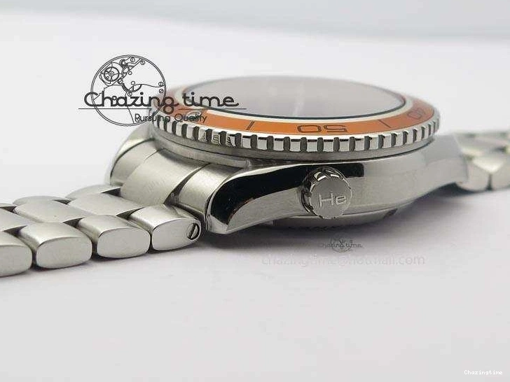 0820 FlexibleFit Planet Ocean SS Bp Maker 45mm Orange Bezel On SS Bracelet A 8216